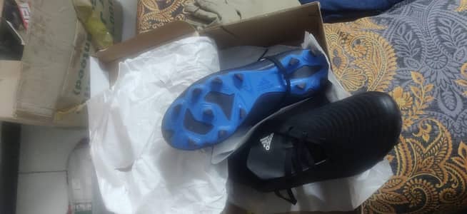 adidas Predator Edge. 4