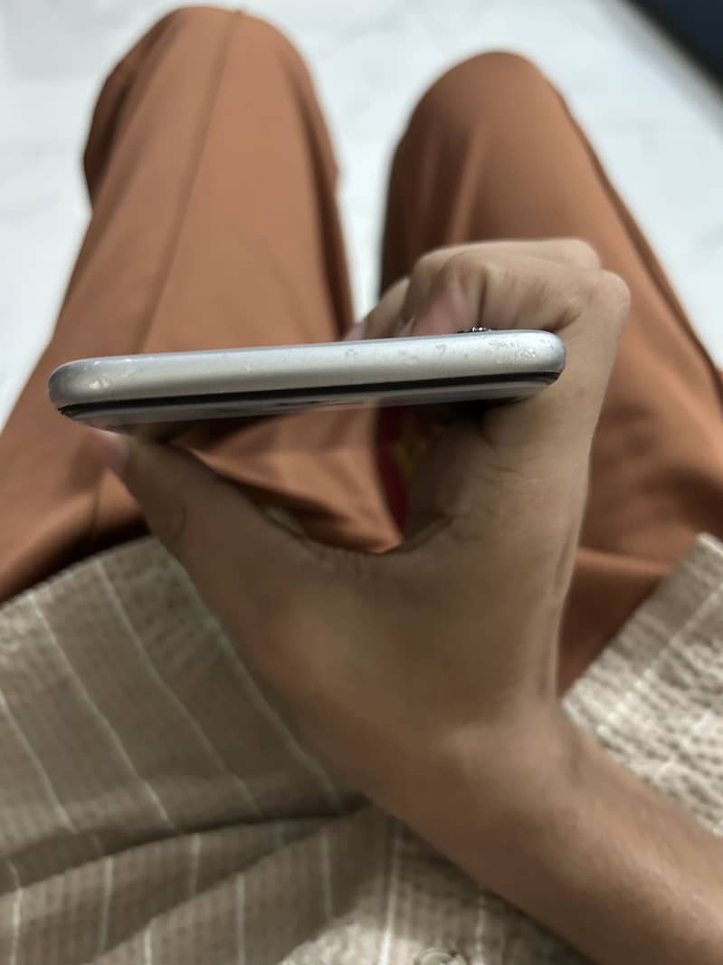Apple iPhone 6S Plus 0