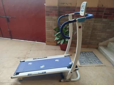 Treadmill (Manual)