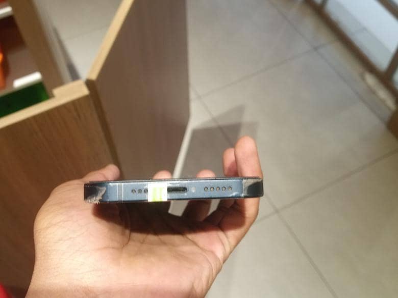 Apple iPhone 13 3