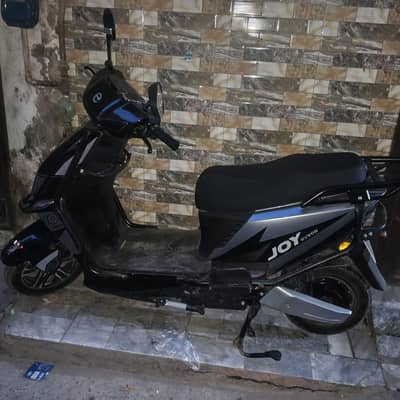 Electric Scooty 2026 Model Available For Sale With Complete Documents!