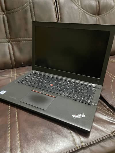 Lenovo Thinkpad X-260 core i5 6th generation 8gb ram 128gb SSD