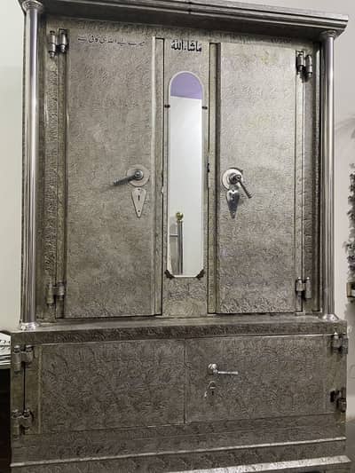 2 door king size wardrobe
