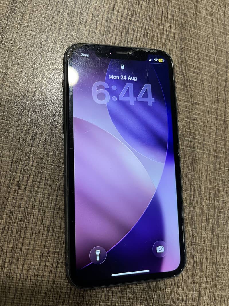 Apple iPhone 11 8