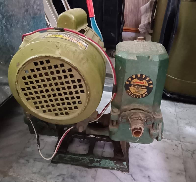 Donkey pump 7