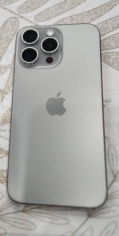 Apple iPhone 15 Pro Max