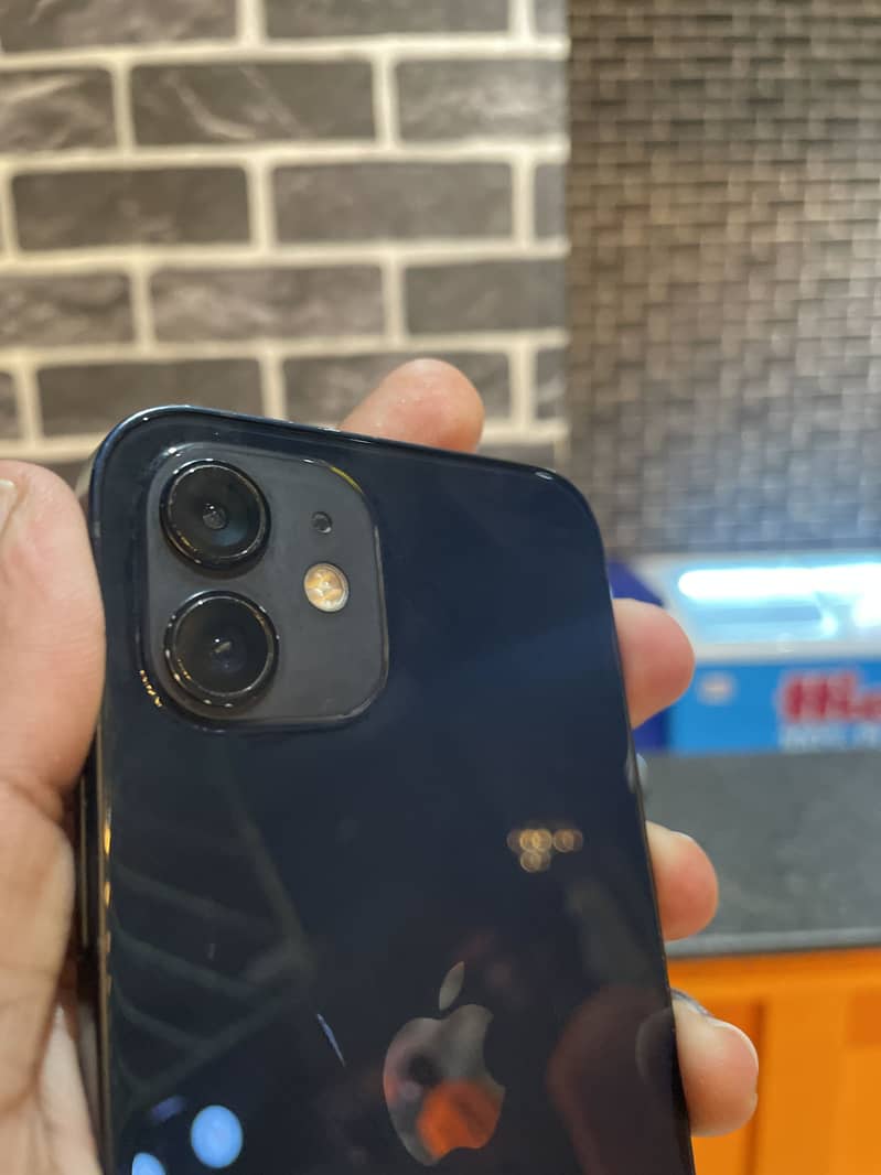 IPHONE 12 1