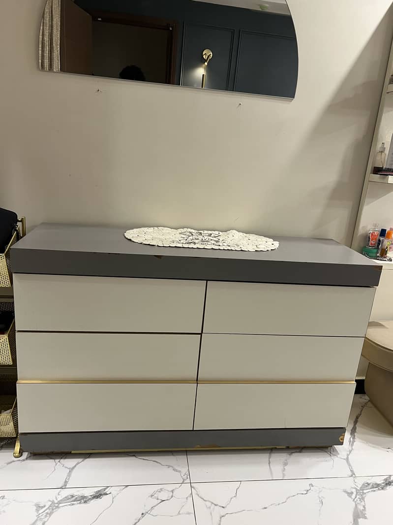 Dressing table king sized 1