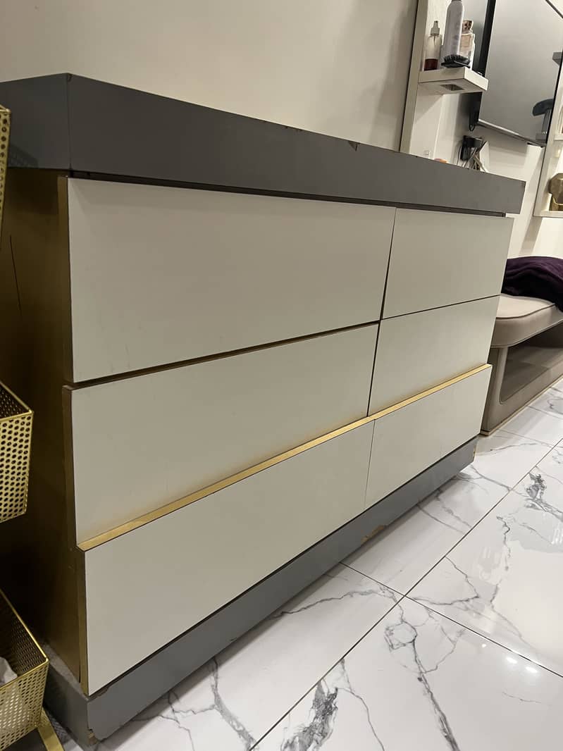 Dressing table king sized 2