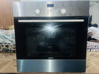 Siemens Electric Oven Used But Fresh Condition