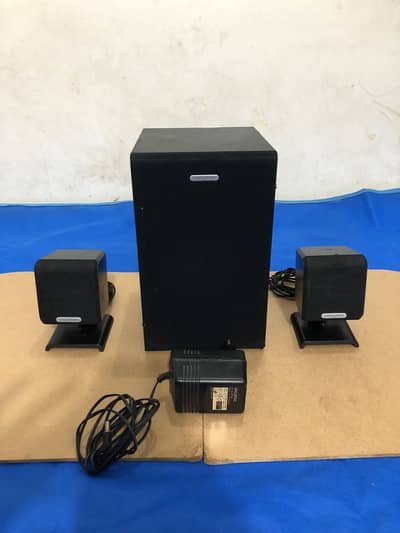 Creative 2in1 Bluetooth. sound system