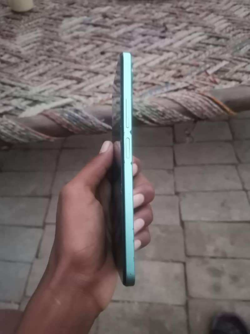 Xiaomi Redmi Note 12 4
