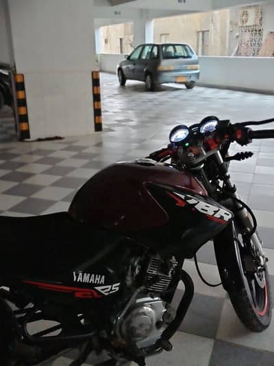 Yamaha ybr 125