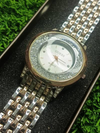 Beautiful women's watch for sale