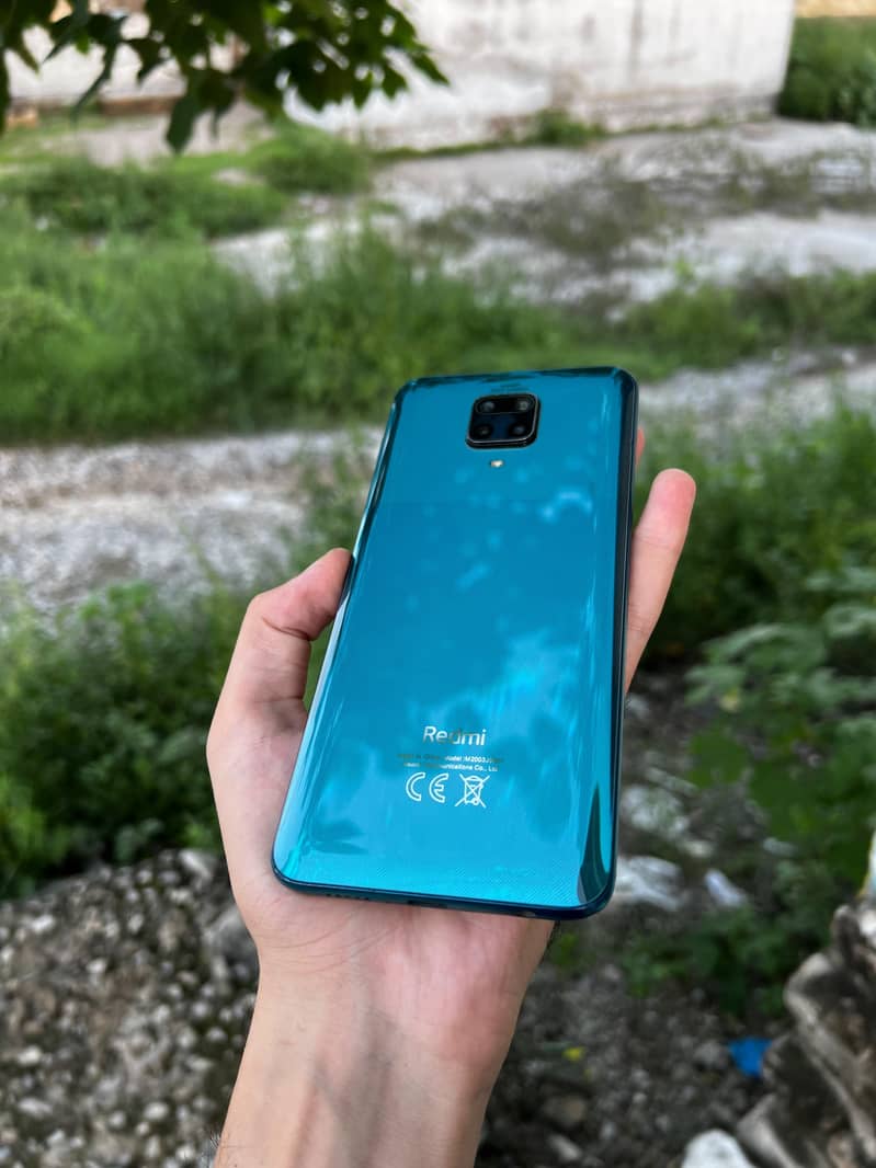 Xiaomi Redmi Note 9S 1