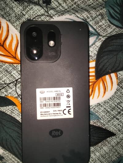 Itel City 100