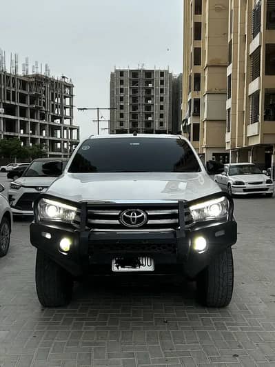Toyota Hilux Revo V 2019