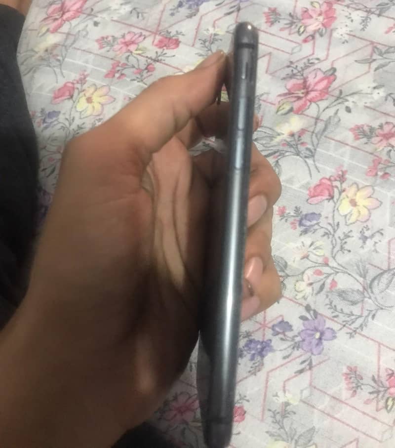 Apple iPhone 8 2