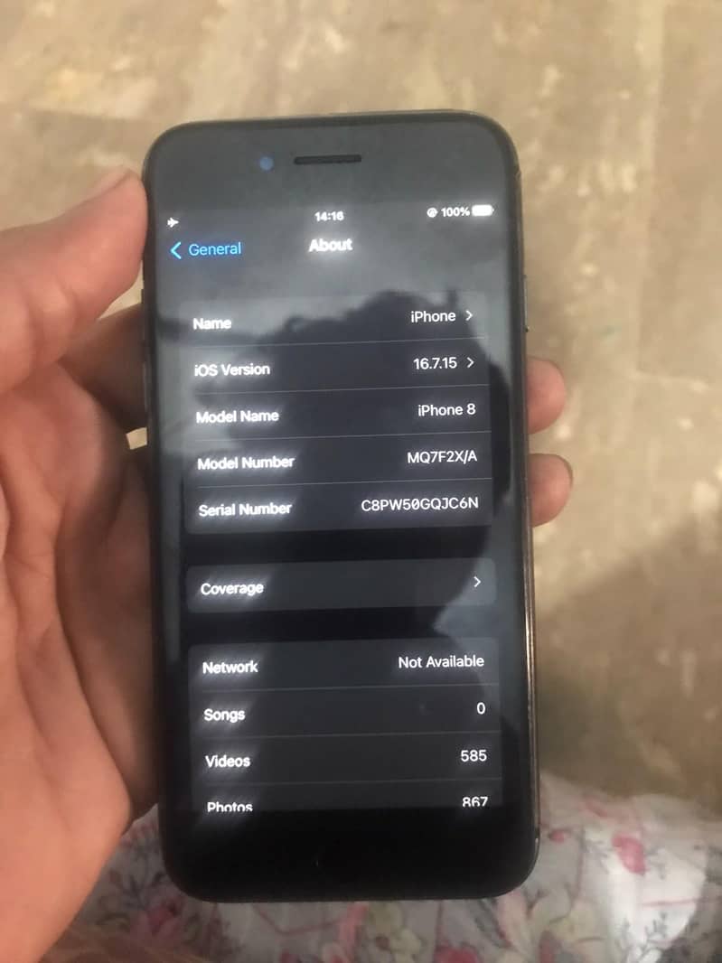 Apple iPhone 8 3