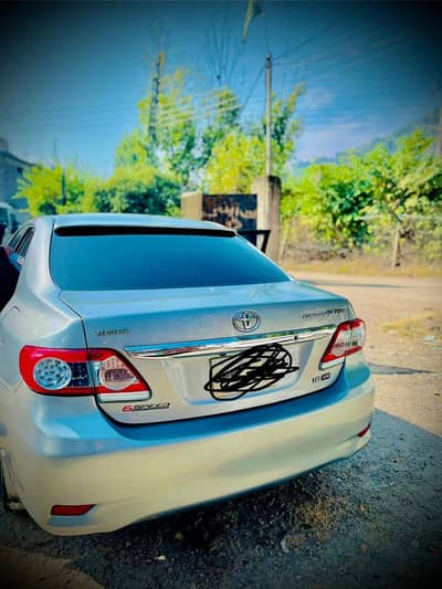 Toyota Corolla Altis 2012