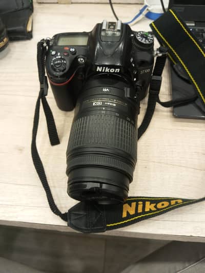 Nikon DSLR D7100