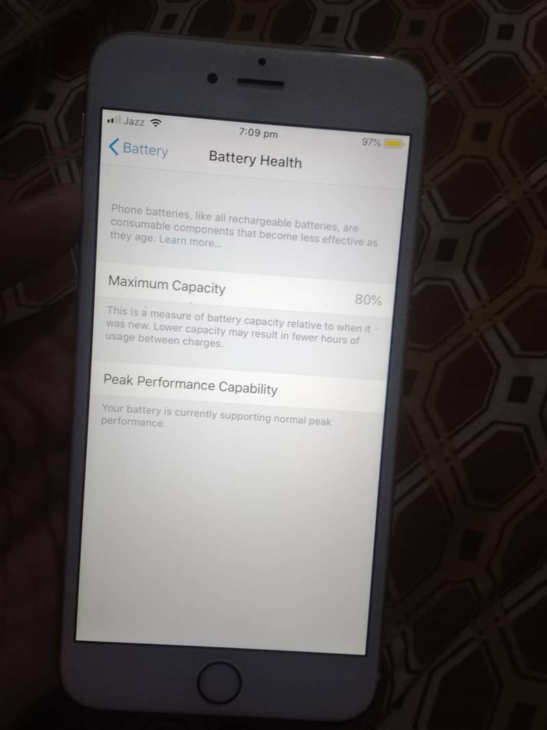 Apple iPhone 6S Plus 1