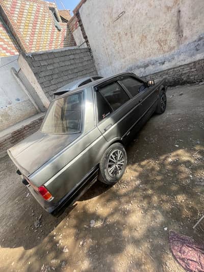 Nissan Sunny 1988