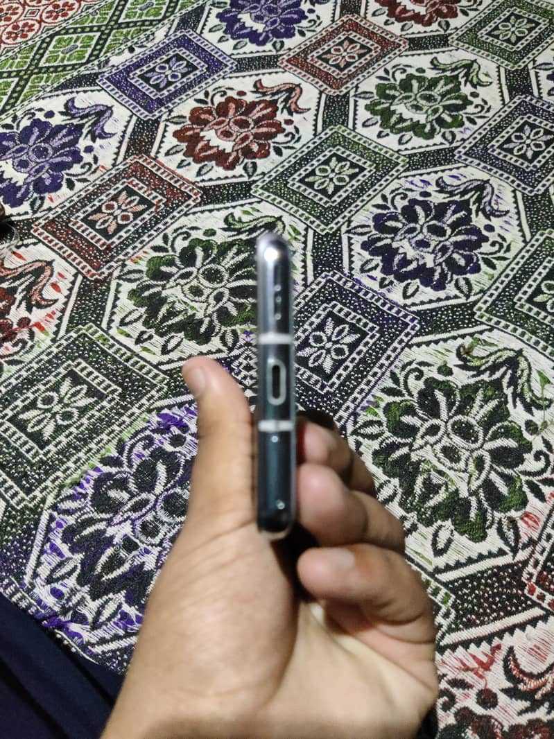 One Plus 9 Pro 4
