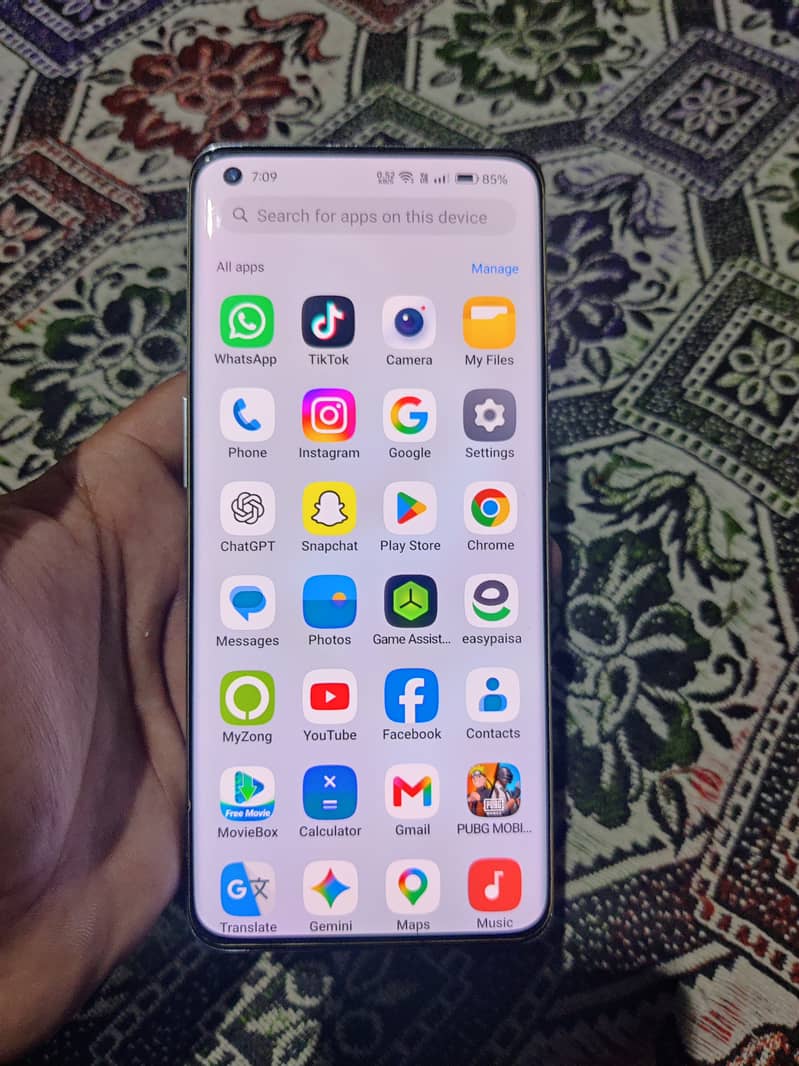 One Plus 9 Pro 6