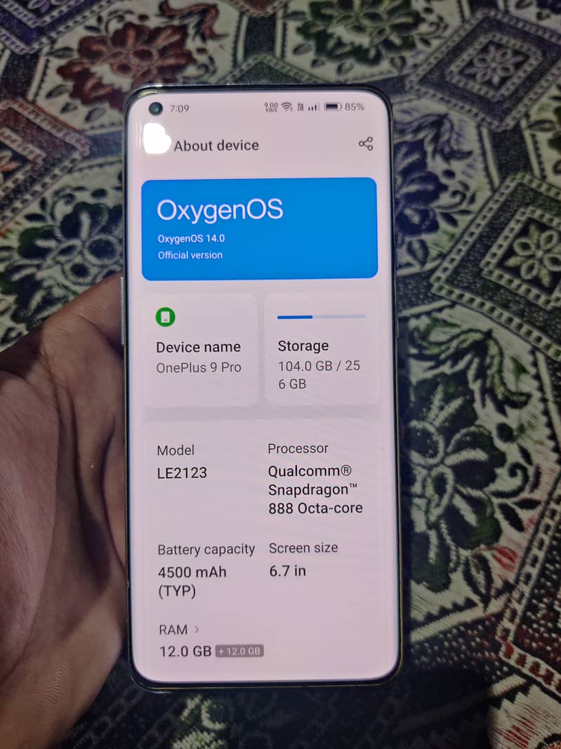 One Plus 9 Pro 7