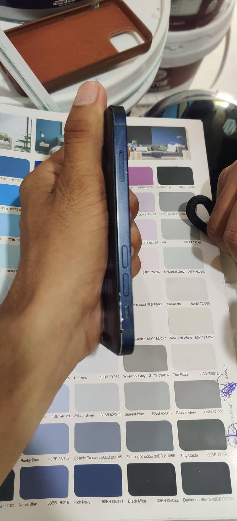 Apple iPhone 12 mini 3