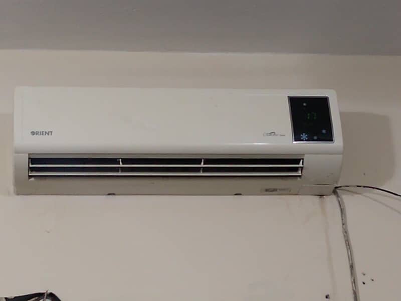 Non-inverter split AC 0