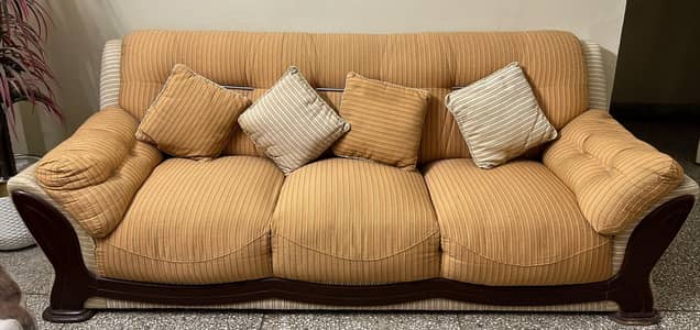 Drawing Room Sofa Set (7- Seater)