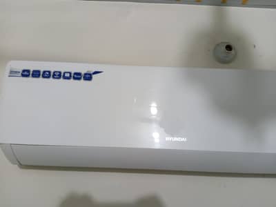 Hyundai DC inverter AC WiFi ke sath argent for sale new model