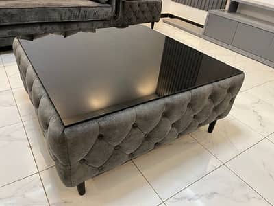 Tables / Center Tables / Consoles / Nesting Tables / coffee tables