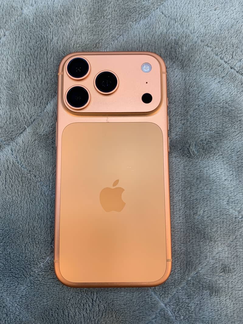 Apple iPhone 17 Pro 0