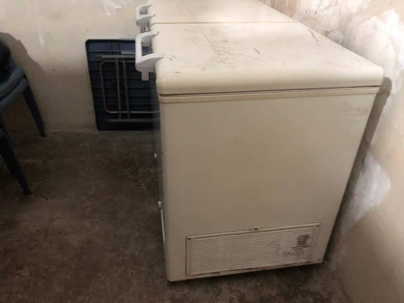 deep freezer 2