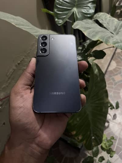 Samsung Mobile S22
