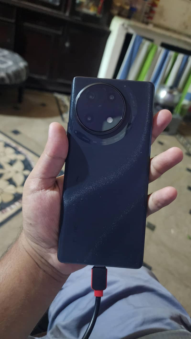 Tecno CAMON 30S 0