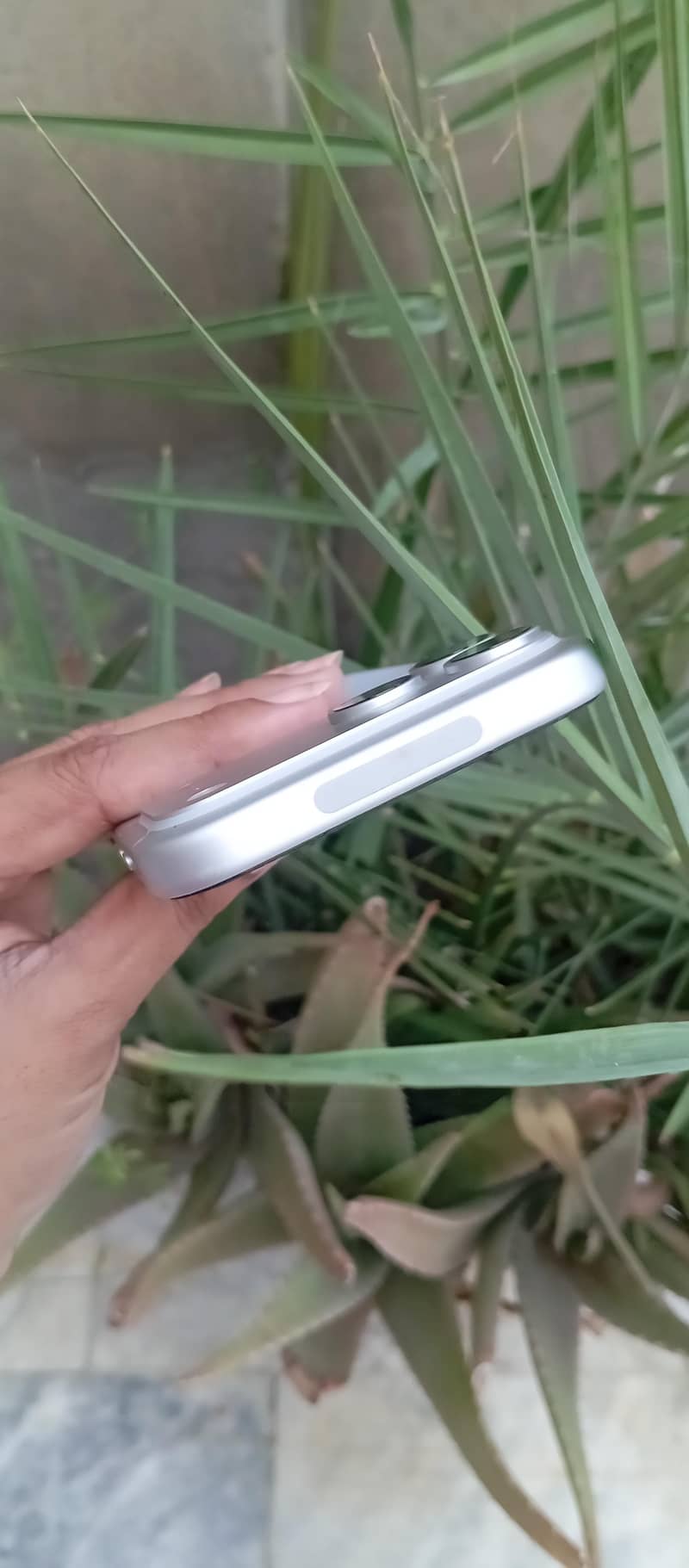 Apple iPhone 17 Pro Max 4