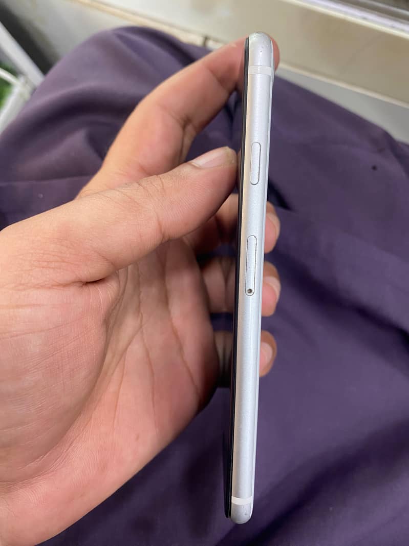 Apple iPhone SE 2