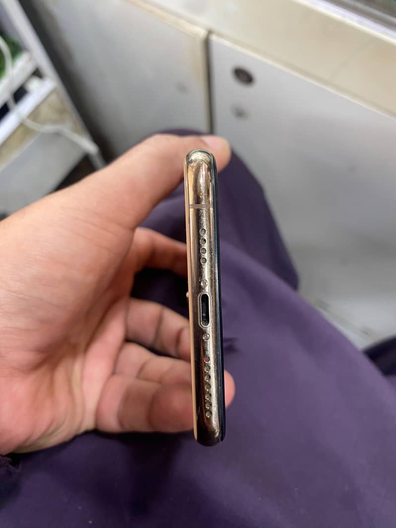 Apple iPhone SE 7