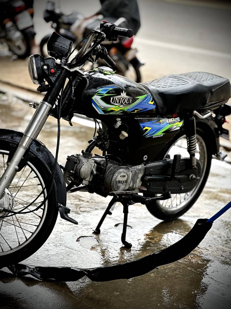 Unique 2009 0