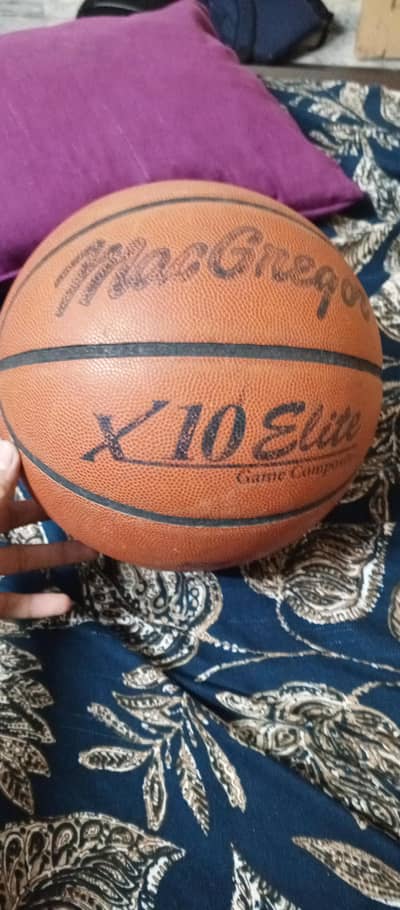 McGregor x10 elite basketball 