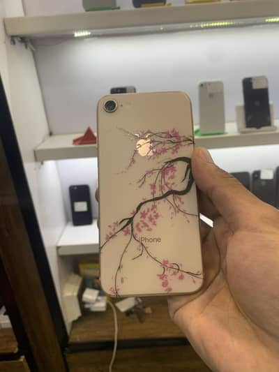 iPhone 8 [OFFER] 03275894788