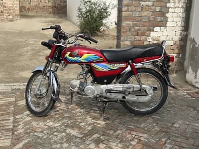 Honda CD 70 2021   red color