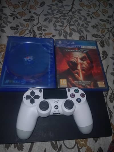 Ps4 used and repaired with 2 cds of tekken 7 and fifa 21 with ps sub