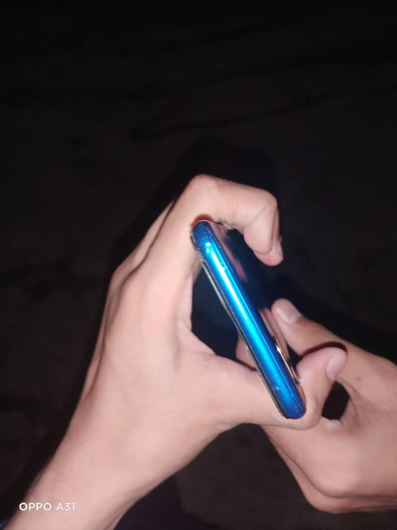 Realme C2 3