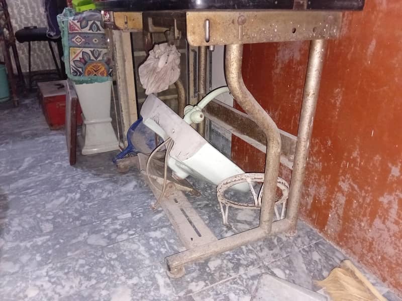 a sewing machine 1