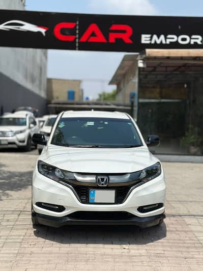 Honda Vezel 2017 4.5 grade Rs
